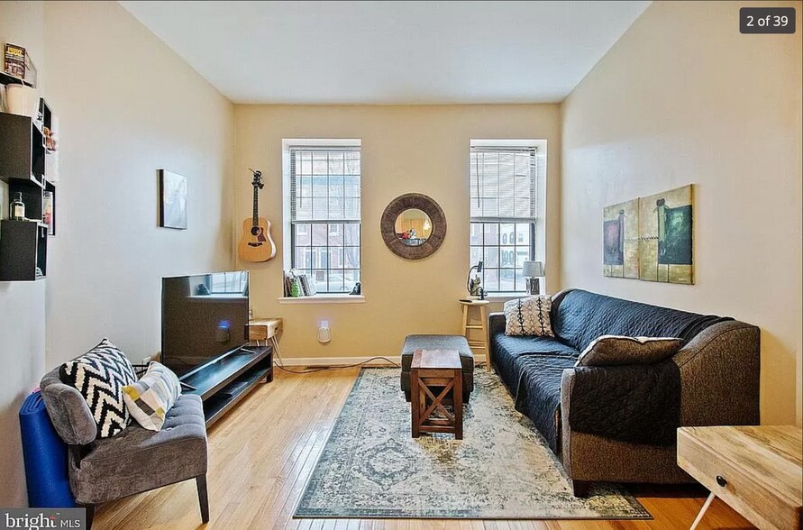 Primary Photo - 1517 E Moyamensing Ave