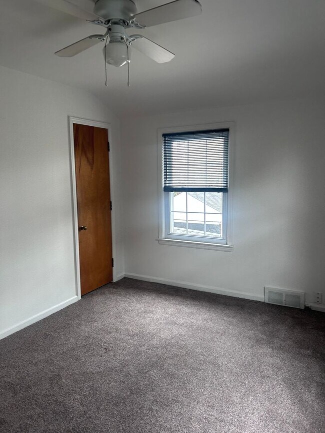 Building Photo - JHEN - HENRIETTA