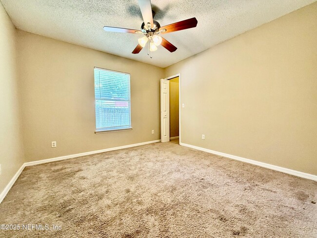 Building Photo - 1861 Weston Cir