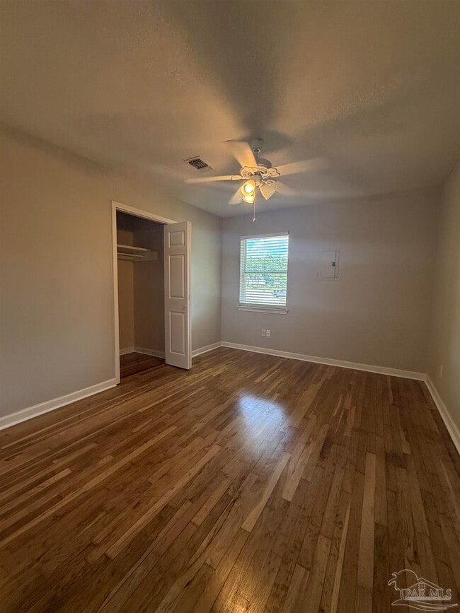 Building Photo - 5837 Berryhill Rd