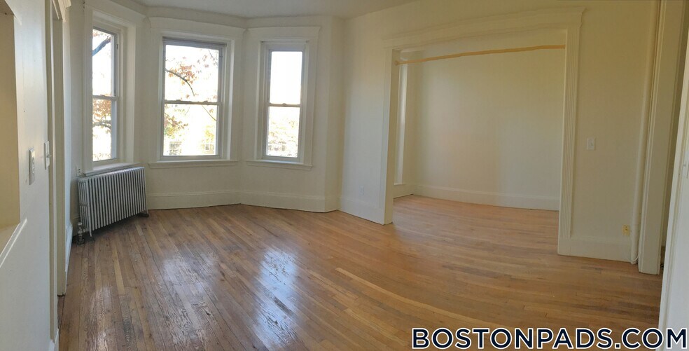 Building Photo - 1334 Commonwealth Ave