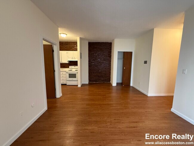 Building Photo - 70 S Huntington Ave