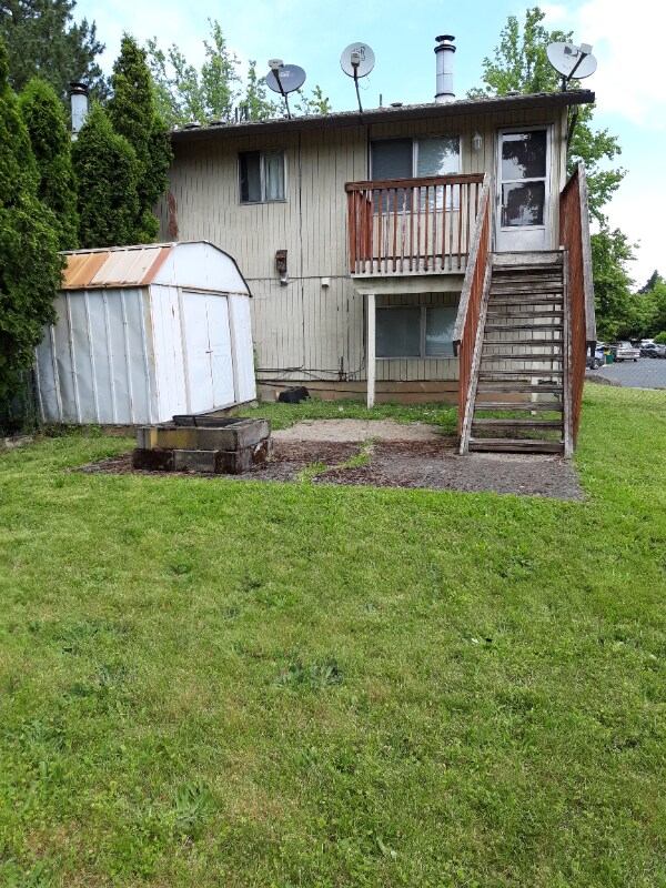 Building Photo - 14876 SE Taylor Ct