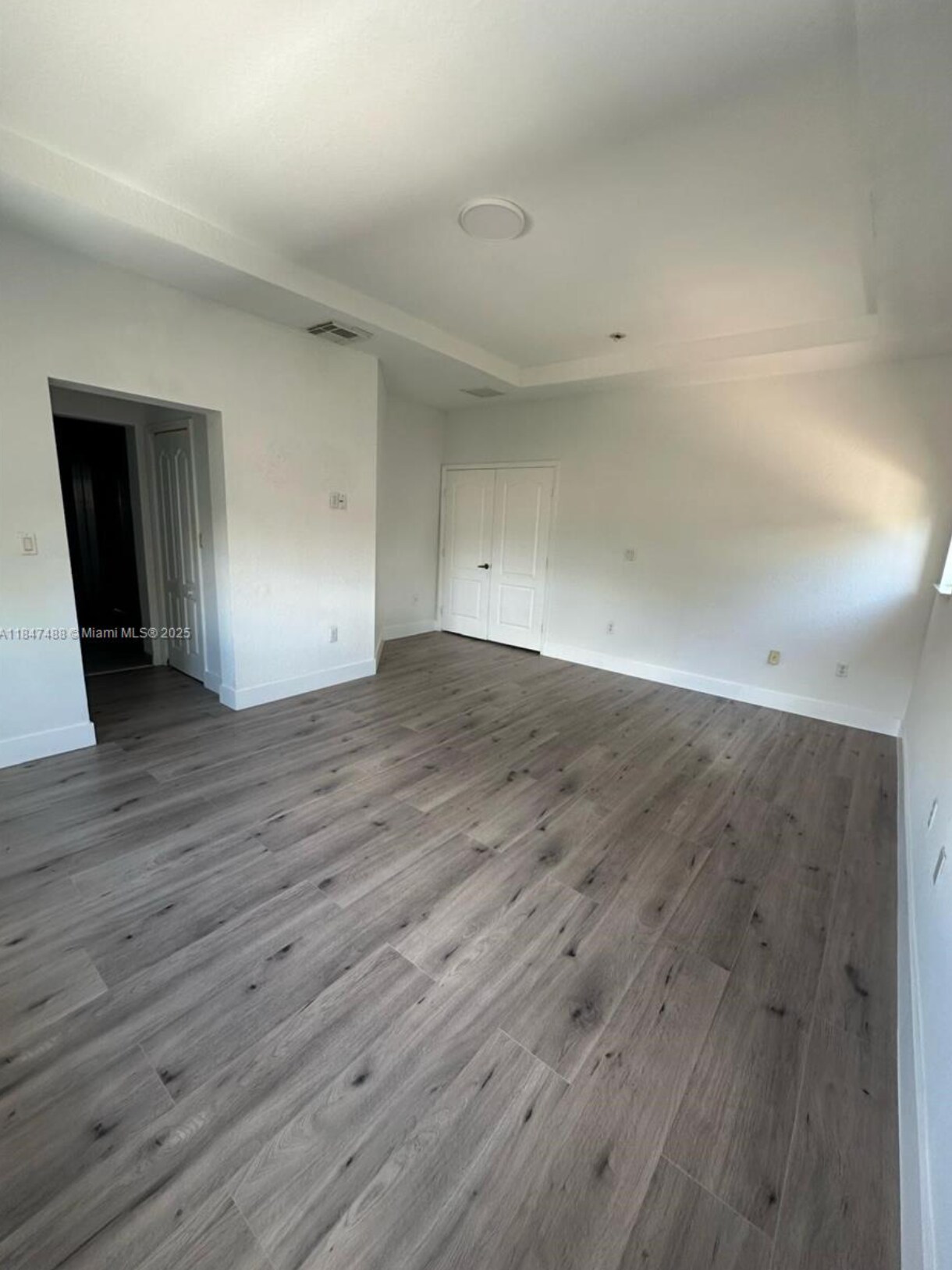 Building Photo - 7454 NW 112th Pl