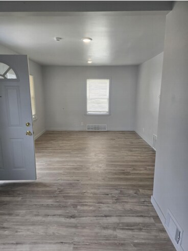 Building Photo - 14550 Northlawn St