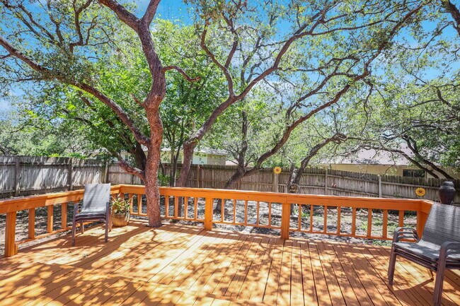 Building Photo - Updated 3 Bed / 2 Bath One-Story Home in San Antonio – Glen Wood Subdivision
