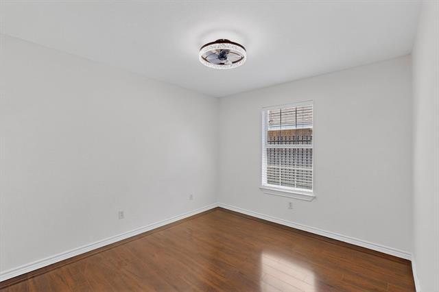 Building Photo - 6622 Victoria Ave