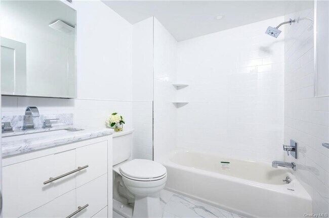 Building Photo - 9 Todd Pl