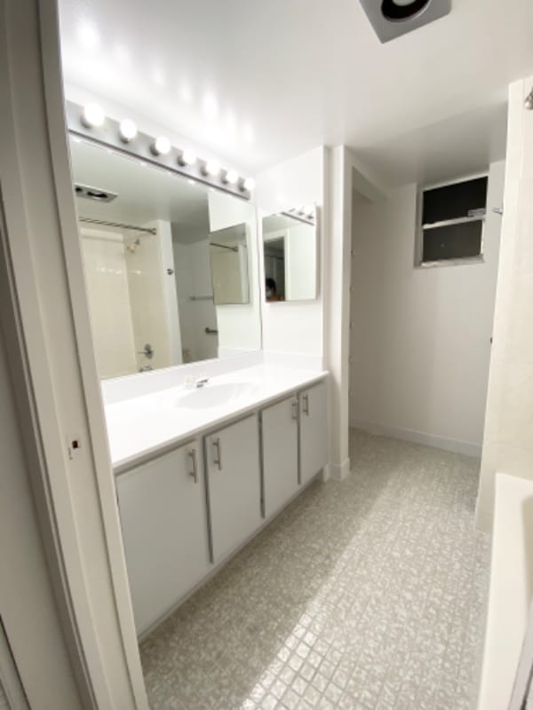 Building Photo - 17000 NW 67th Ave