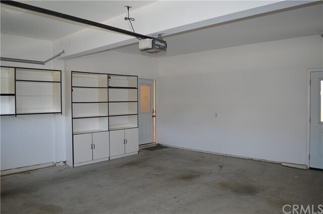 Building Photo - 15272 Rousseau Ln