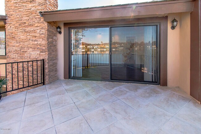 Building Photo - 2399 Windward Cir