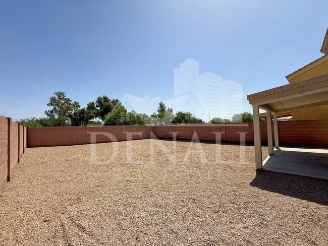 Building Photo - 8510 W Luken Way