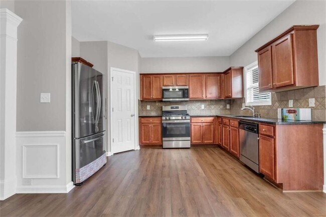 Building Photo - 1955 Durwood Ln