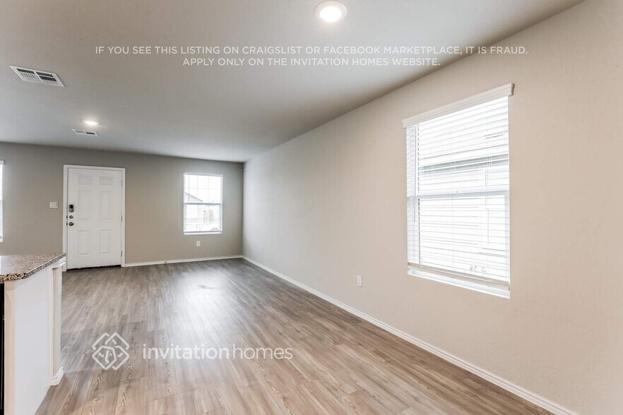 Building Photo - 4219 Southton Lk