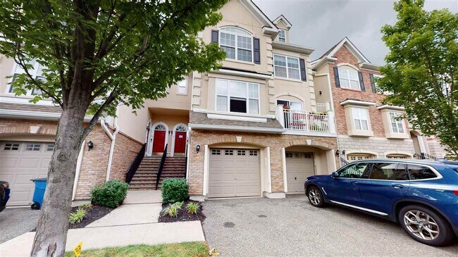 Building Photo - 22 Mallard Pl