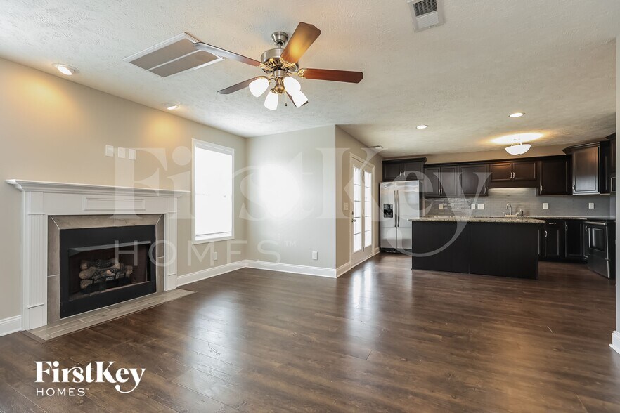 Building Photo - 1280 Eagle's View Dr