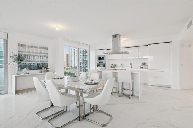 Building Photo - 330 Sunny Isles Blvd