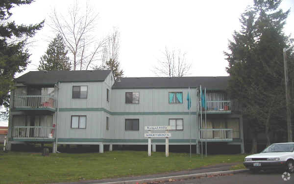 Primary Photo - Royal Hills Apartments