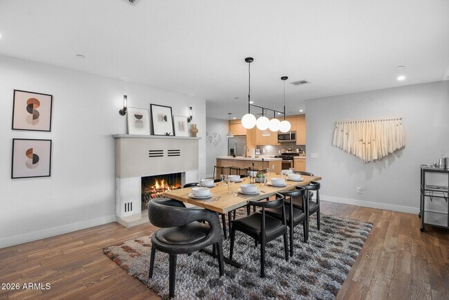 Building Photo - 7243 E Virginia Ave