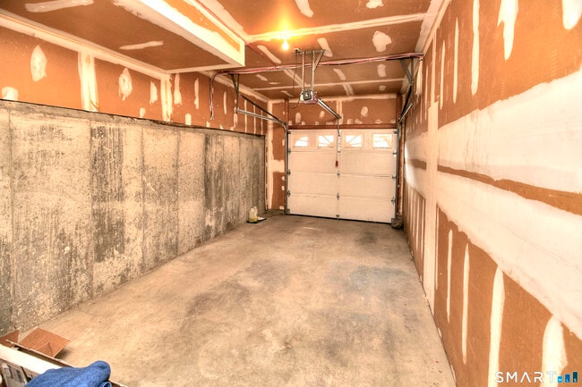 Building Photo - 23 Glenrock