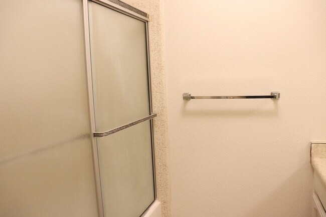 Building Photo - 4207 Calle Barona