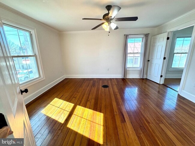 Building Photo - 508 E Main St