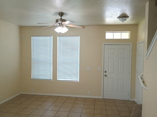 Building Photo - 23862 Pebworth Pl