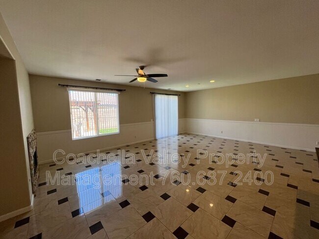 Building Photo - 49126 Pluma Roja Pl