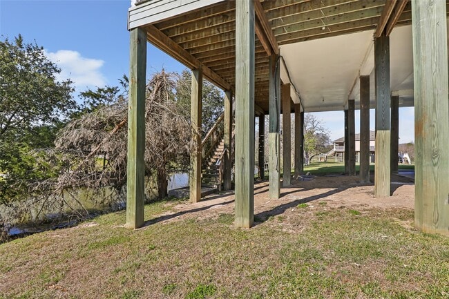 Building Photo - 205 Rue Orleans St