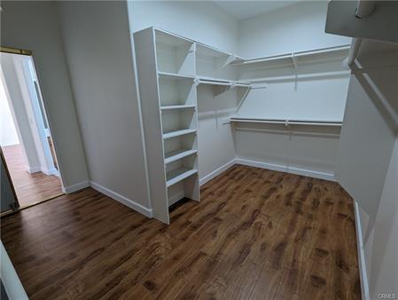 Building Photo - 42057 Parkmont Dr