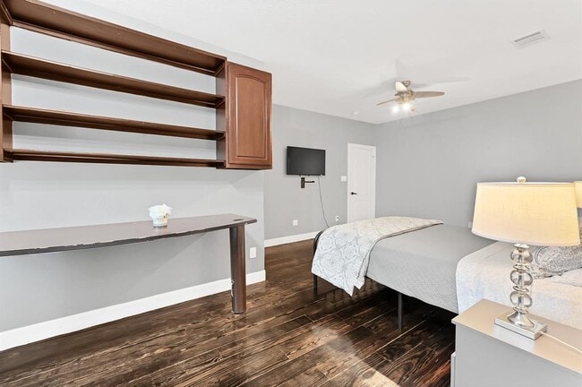 Building Photo - 3503 Highfalls Dr