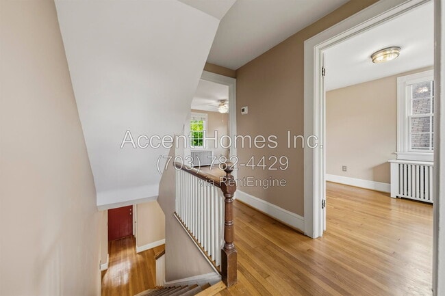Building Photo - 4723 16th St N