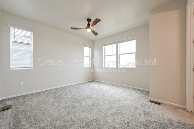 Building Photo - 5358 Routt St