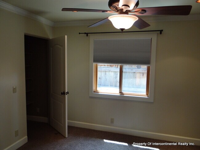 Building Photo - Coming Soon!! Remodeled Woodside Cottage w...
