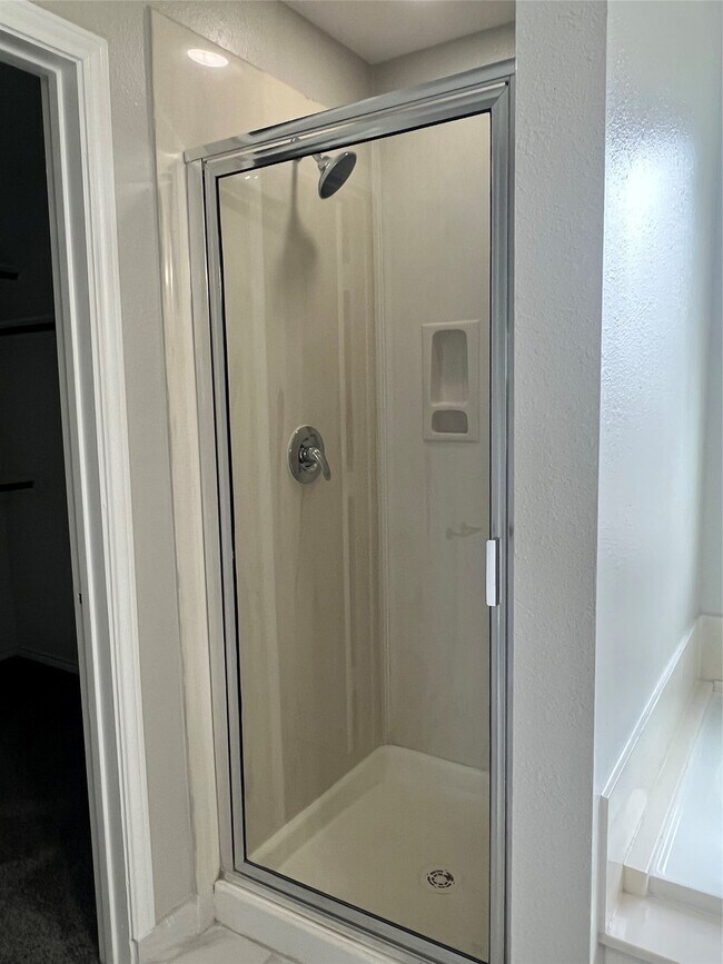 Building Photo - 12035 Duane St