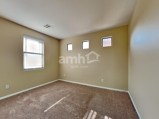 Building Photo - 3932 Yang Ct