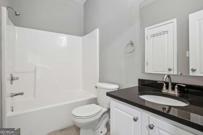 Building Photo - 2360 Johnson Rd NE