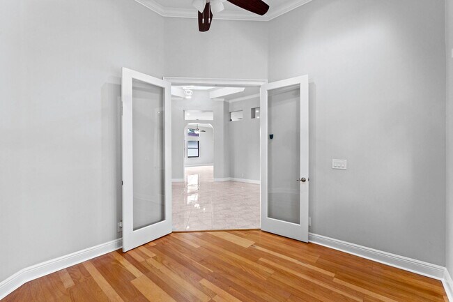 Building Photo - 16596 82nd Rd N