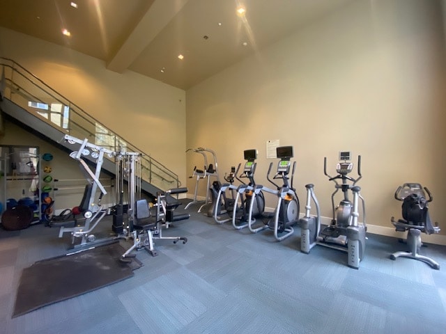 Building Photo - 585 9th St