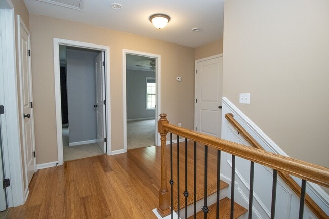 Building Photo - Elegant All-Brick 4 Bedroom Home on a Quie...