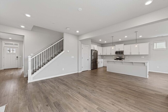 Building Photo - Beautiful 4-Bedroom Camas Home on Quiet Cul-de-Sac | Built in 2020 | Private Backyard