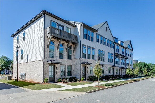 Building Photo - 3905 Danube Ln