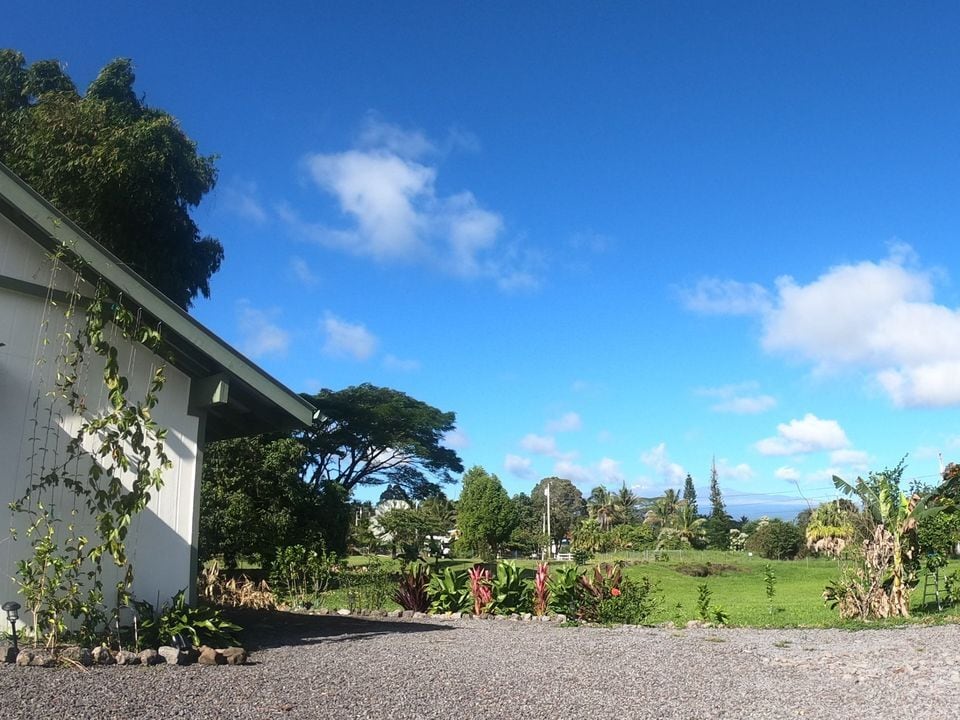 Building Photo - 995 Ainalako Rd