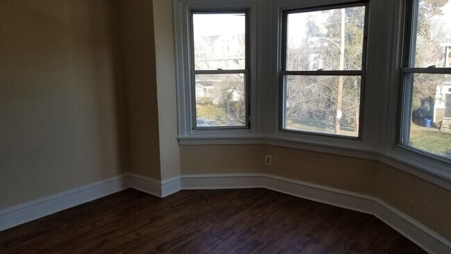 Building Photo - 1212 Harrison St