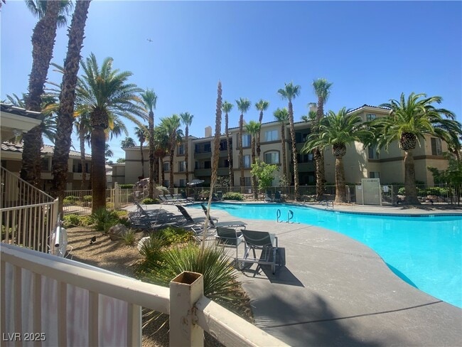Building Photo - 7111 S Durango Dr