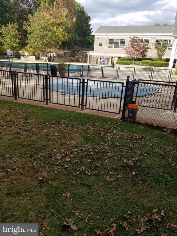 Building Photo - 3906 Penderview Dr