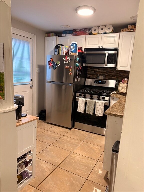 Building Photo - 254 Hurley St