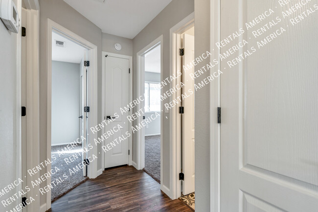 Building Photo - 12333 N Brightridge Dr