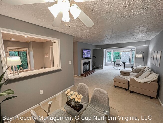 Building Photo - 1 br, 1 bath House - 2239 Hunters Run Dr