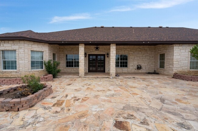 Building Photo - 31 Running Deer Mdws